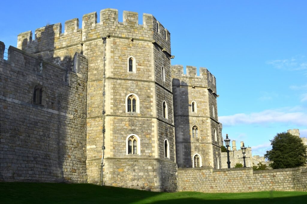 windsor castle walls